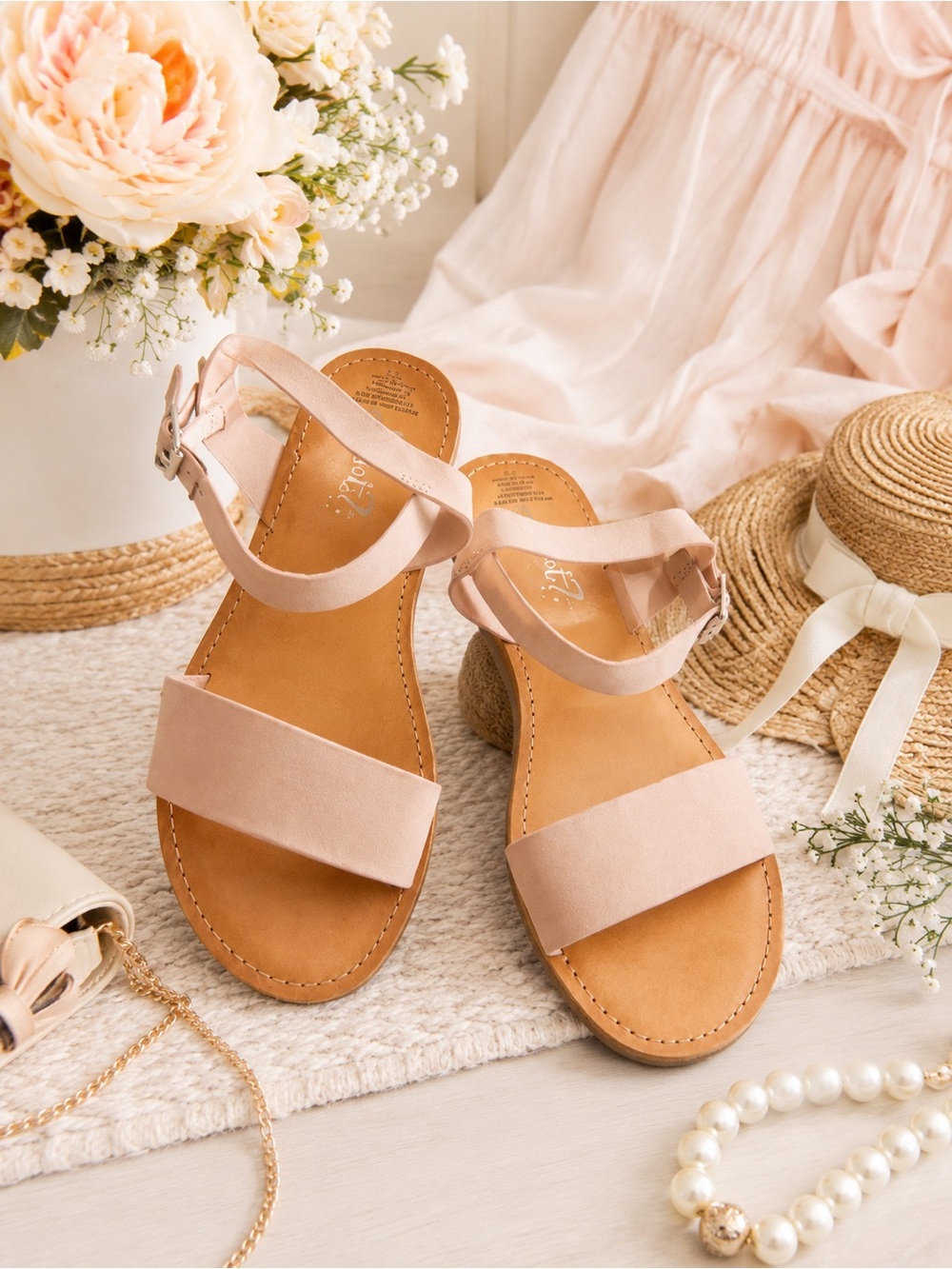 Y.Not? Girls Blush Nude Ankle Strap Flat Sandals Size 1.5 NEW